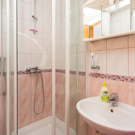 Apartment Hrvoje Place *