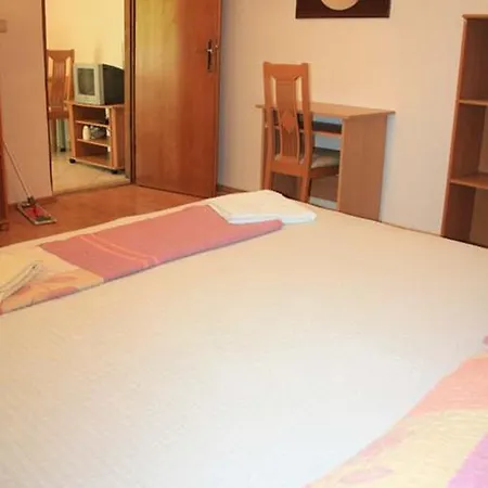 Hrvoje Place Apartment *